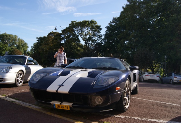 Ford GT