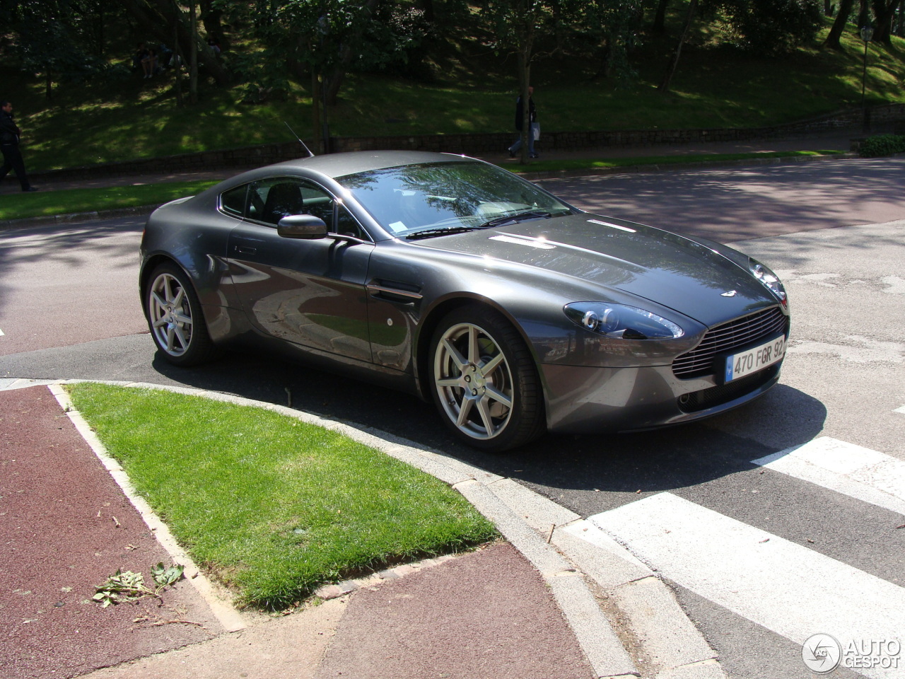 Aston Martin V8 Vantage