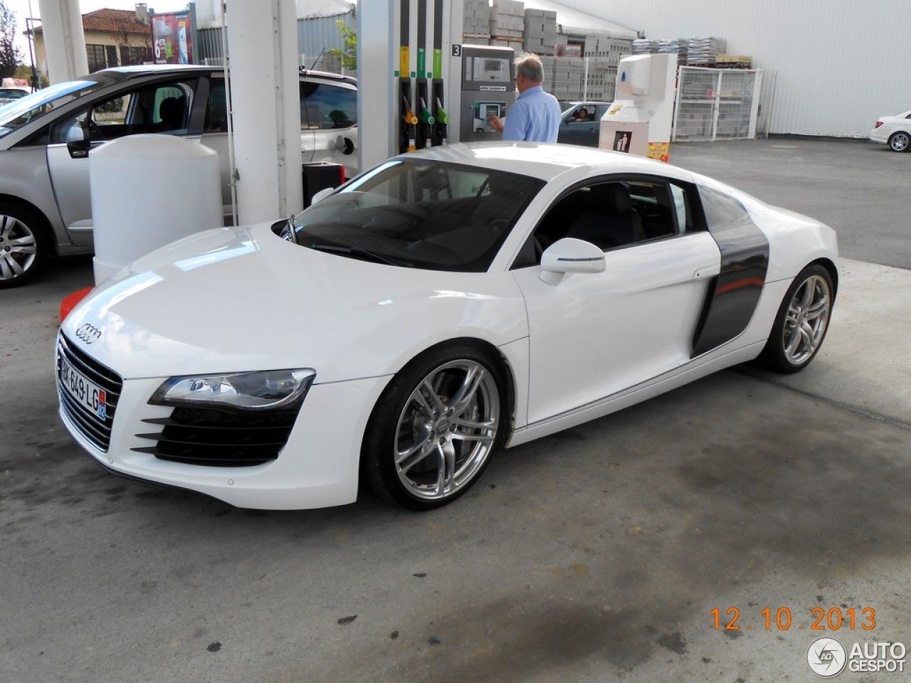 Audi R8