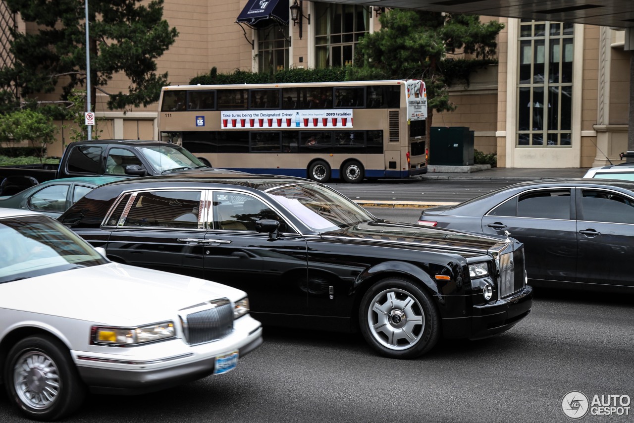 Rolls-Royce Phantom EWB