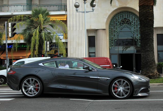 Aston Martin Vanquish 2013