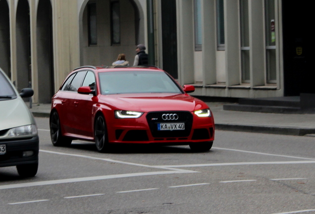 Audi RS4 Avant B8