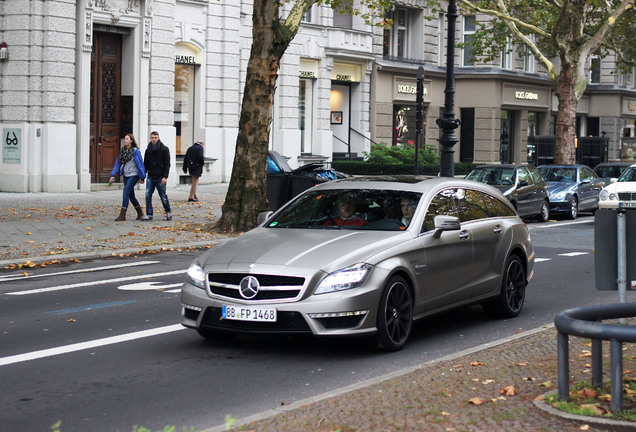 Mercedes-Benz CLS 63 AMG X218 Shooting Brake