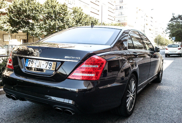 Mercedes-Benz S 63 AMG W221 2010