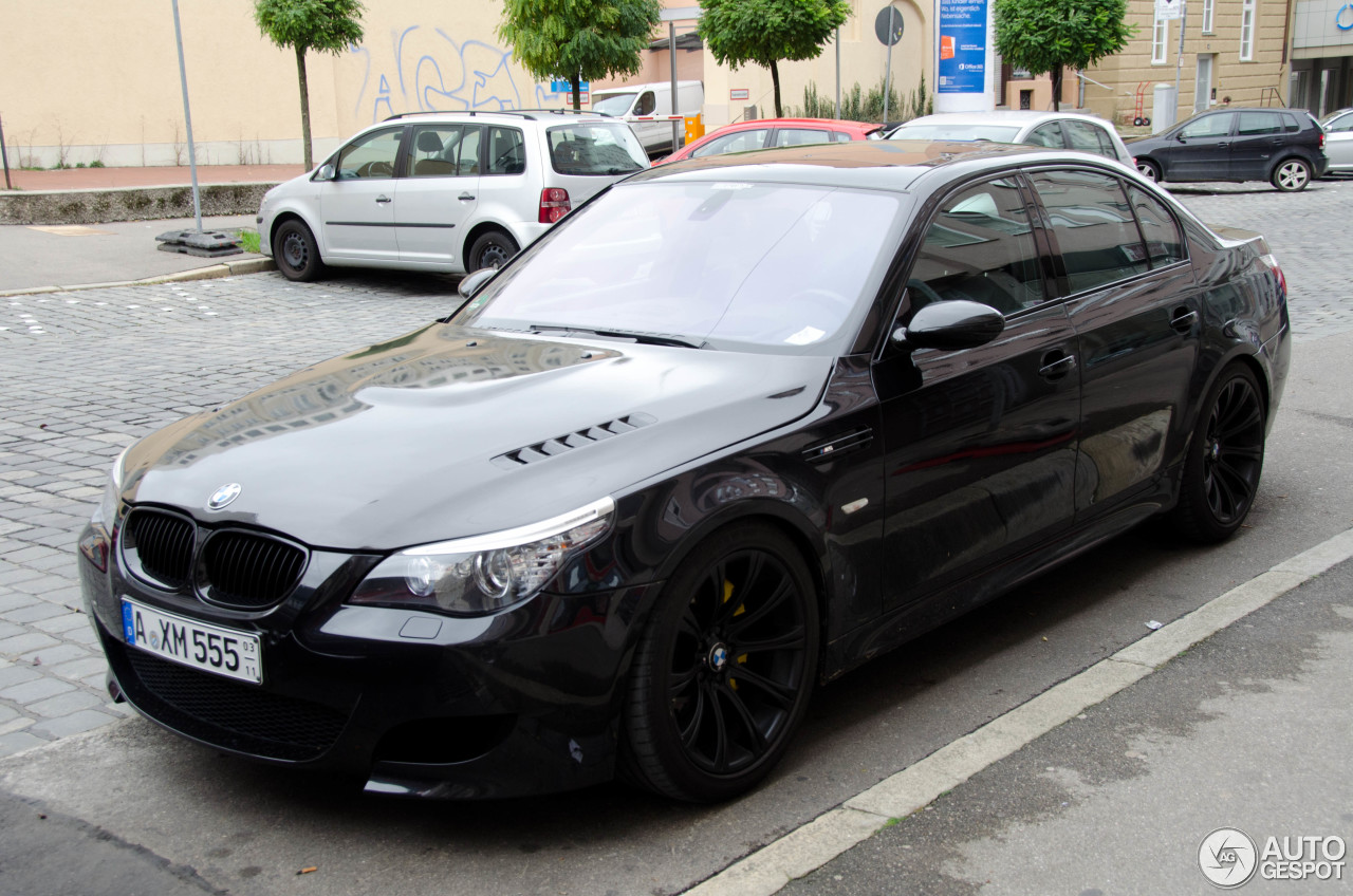 BMW M5 E60 2005