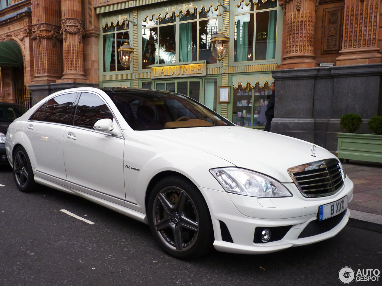 Mercedes-Benz S 65 AMG V221