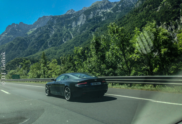 Aston Martin DB9