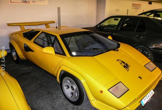 Lamborghini Countach 5000 Quattrovalvole