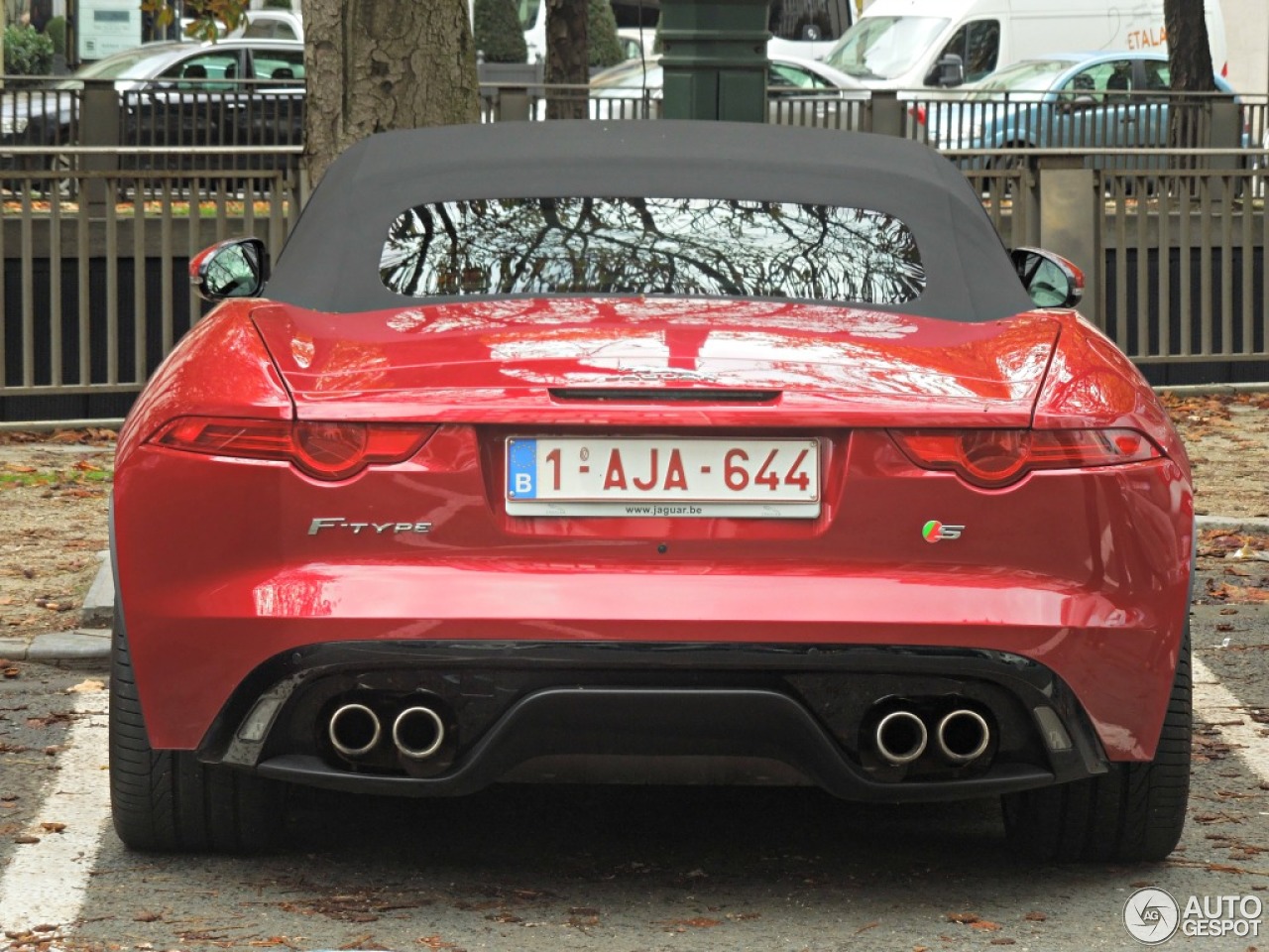 Jaguar F-TYPE S V8 Convertible