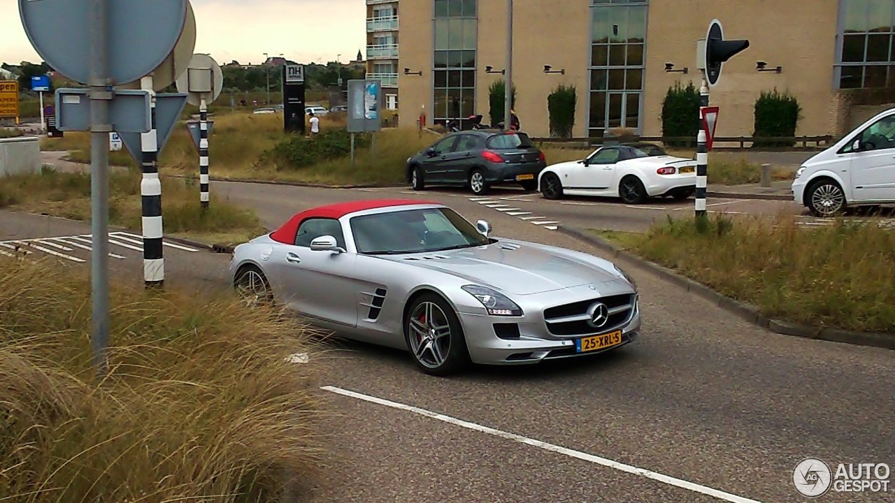 Mercedes-Benz SLS AMG Roadster