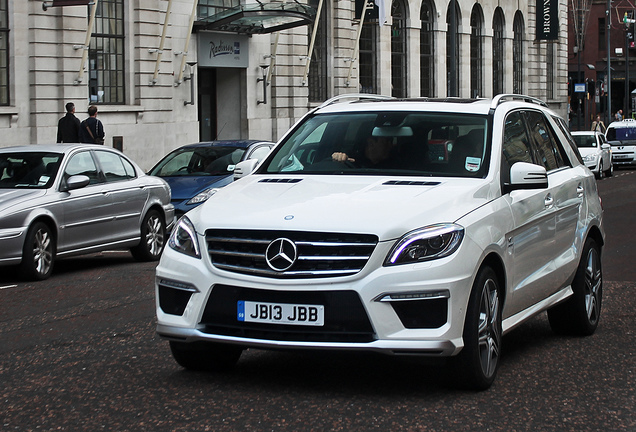 Mercedes-Benz ML 63 AMG W166