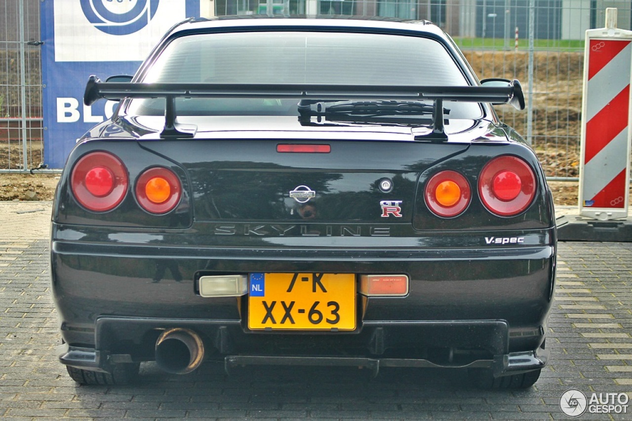 Nissan Skyline R34 GT-R V-Spec