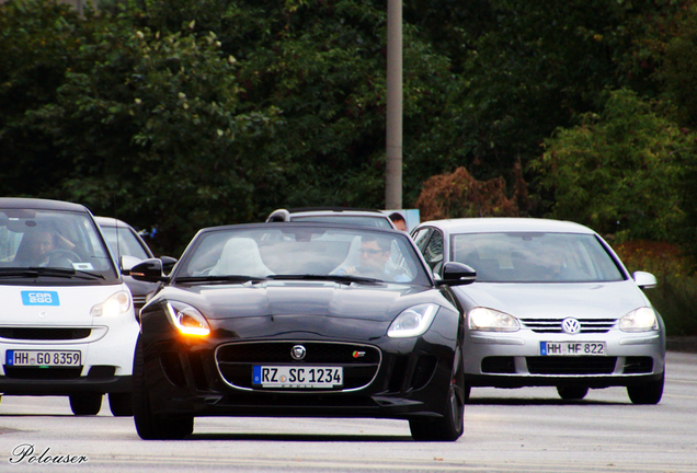 Jaguar F-TYPE S V8 Convertible