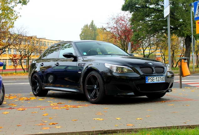 BMW M5 E60 2005