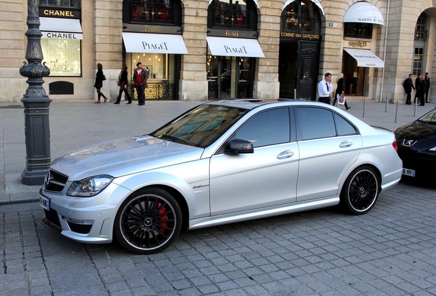 Mercedes-Benz C 63 AMG W204 2012