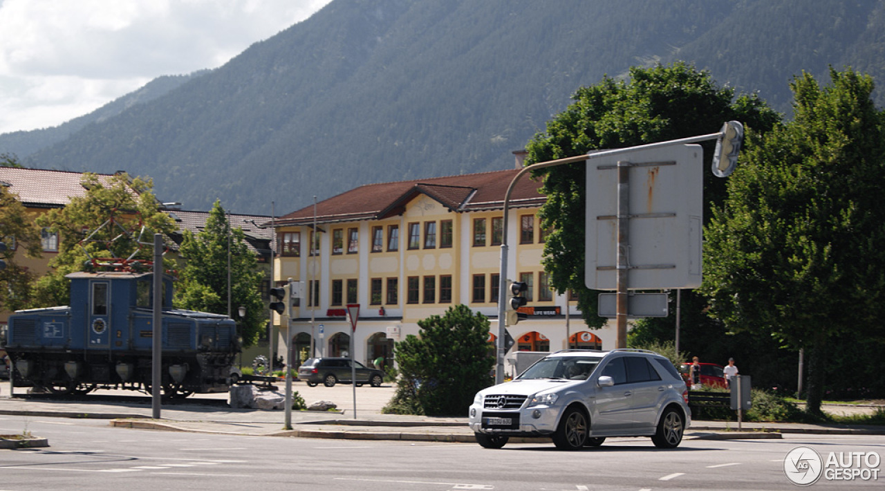 Mercedes-Benz ML 63 AMG W164 2009