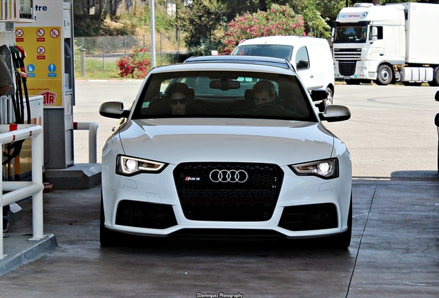 Audi RS5 B8 2012