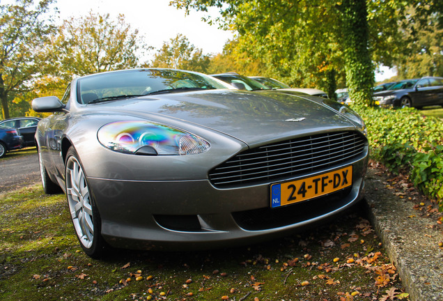 Aston Martin DB9