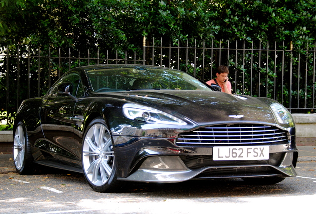 Aston Martin Vanquish 2013