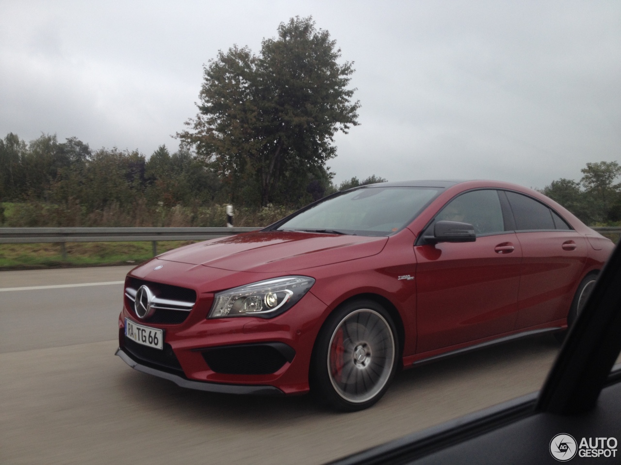 Mercedes-Benz CLA 45 AMG C117