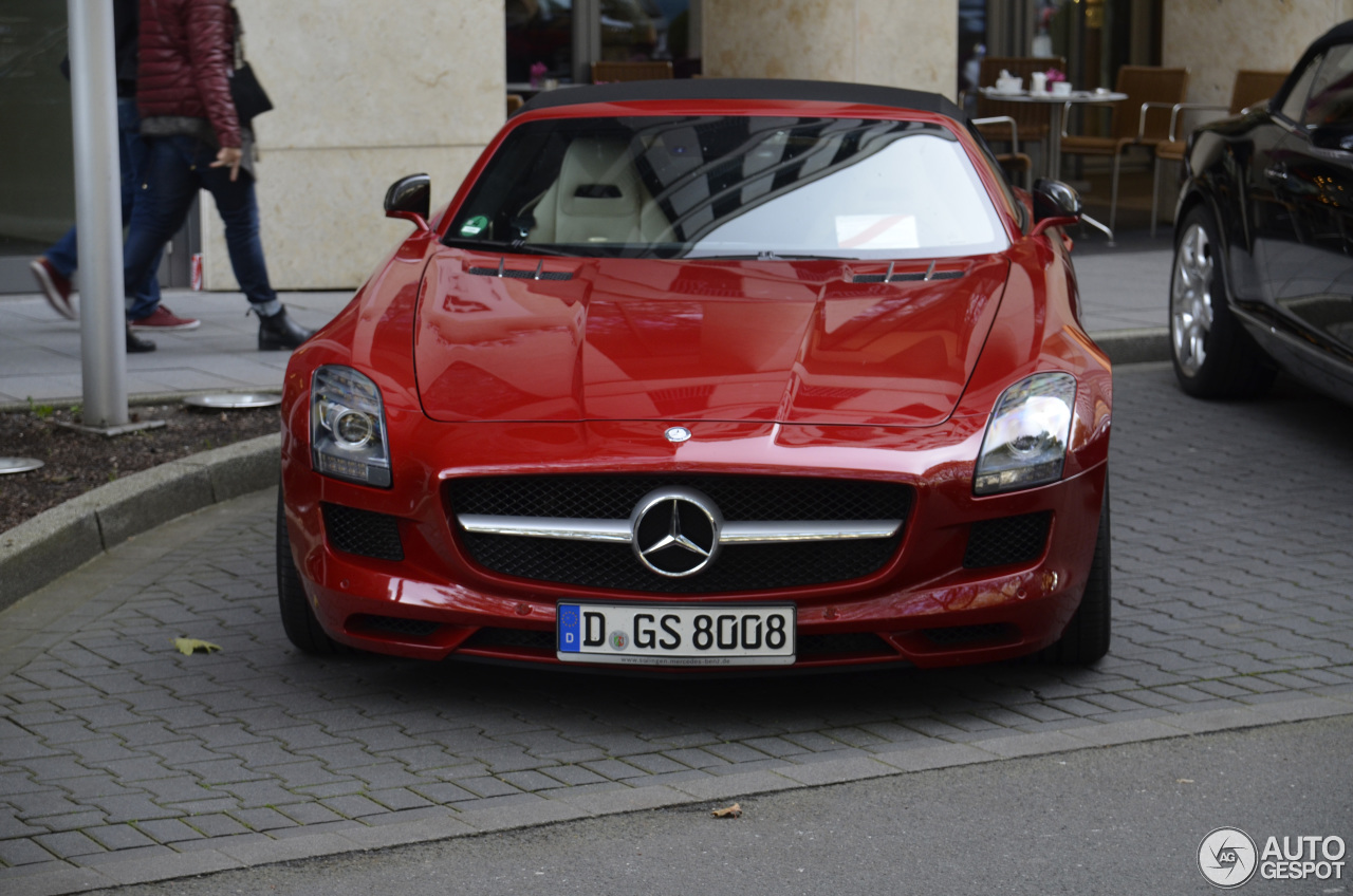 Mercedes-Benz SLS AMG Roadster