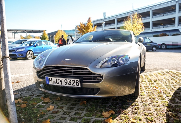 Aston Martin V8 Vantage Roadster