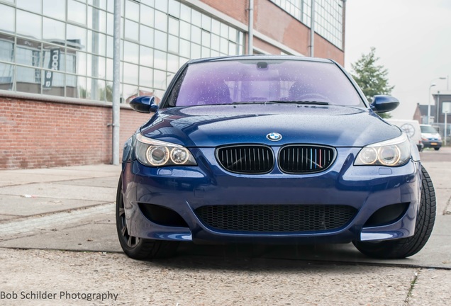 BMW M5 E60 2005