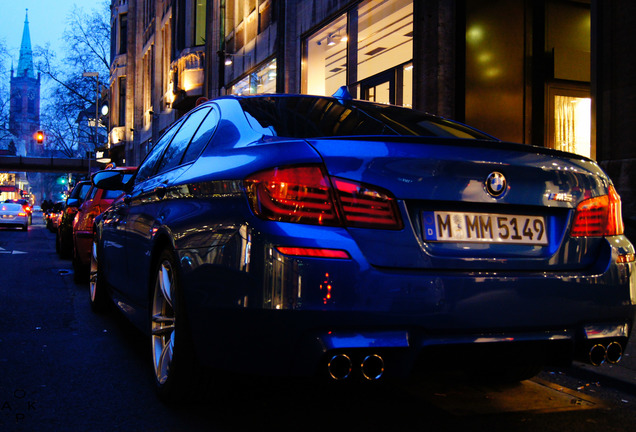 BMW M5 F10 2011