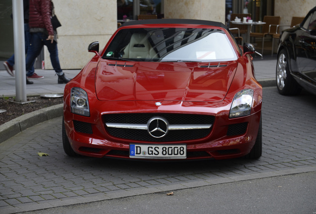 Mercedes-Benz SLS AMG Roadster