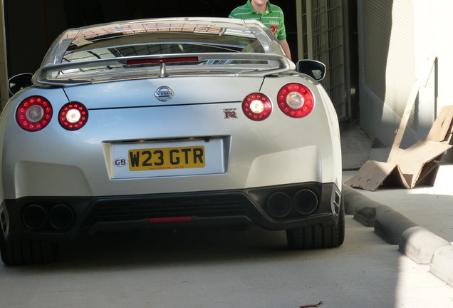 Nissan GT-R 2012