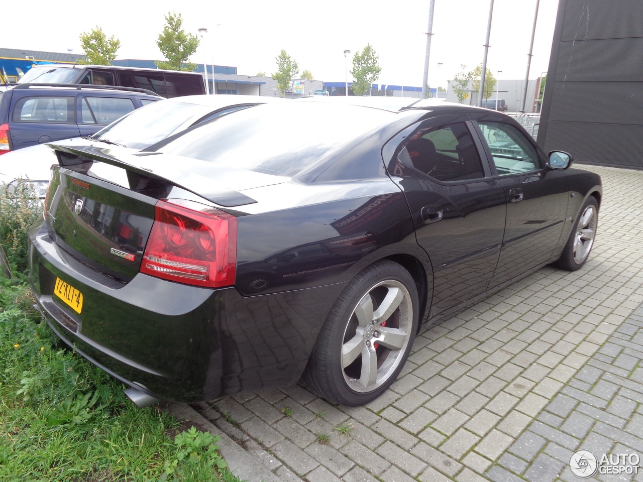 Dodge Charger SRT-8