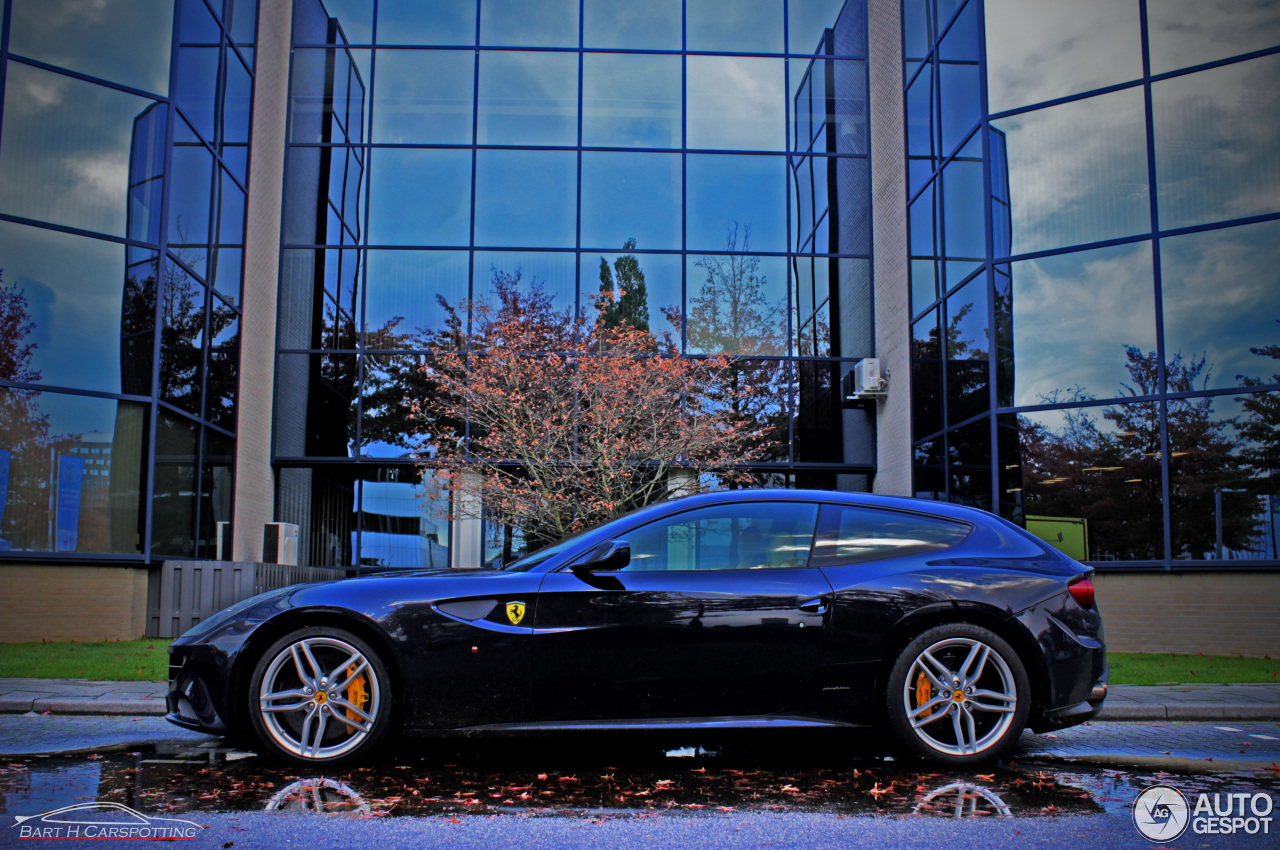 Ferrari FF