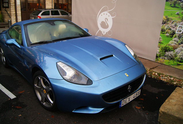 Ferrari California