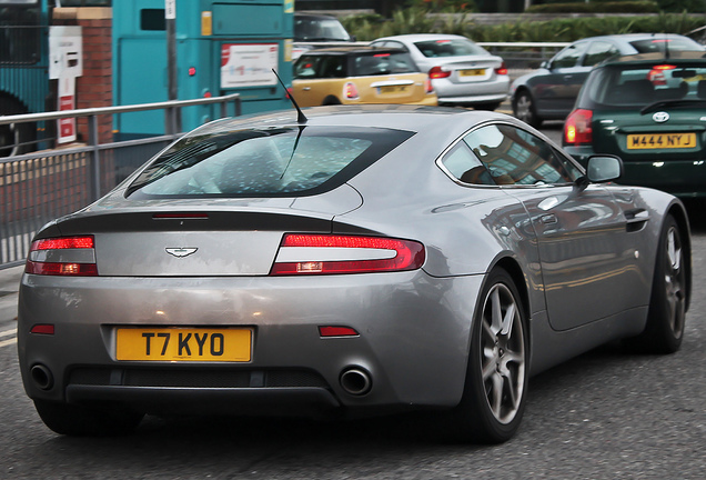 Aston Martin V8 Vantage