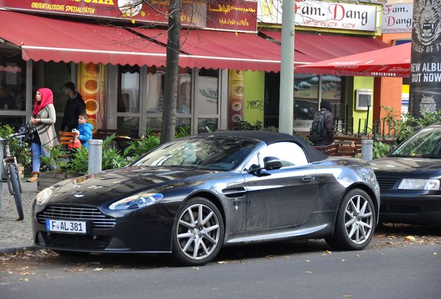 Aston Martin V8 Vantage Roadster 2012