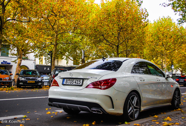 Mercedes-Benz CLA 45 AMG C117