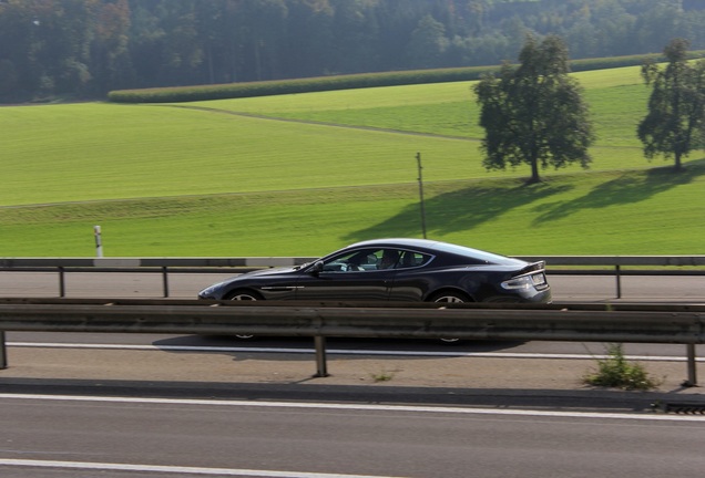 Aston Martin DBS