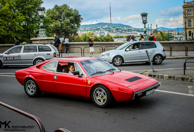 Ferrari Dino 308 GT4