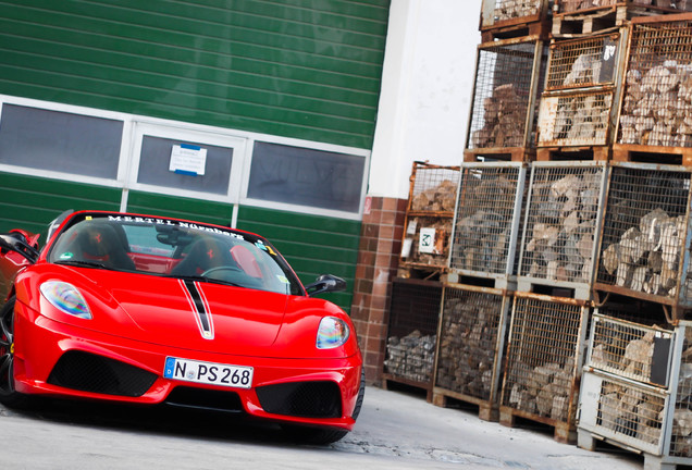 Ferrari Scuderia Spider 16M