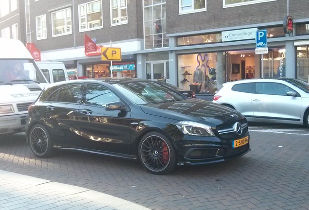 Mercedes-Benz A 45 AMG