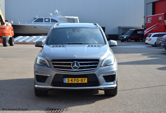 Mercedes-Benz ML 63 AMG W166