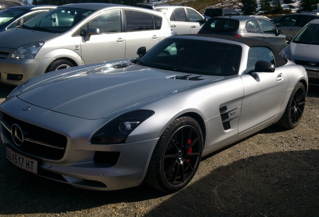 Mercedes-Benz SLS AMG GT Roadster