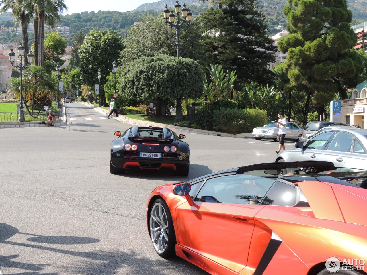 Lamborghini Aventador LP700-4 Roadster