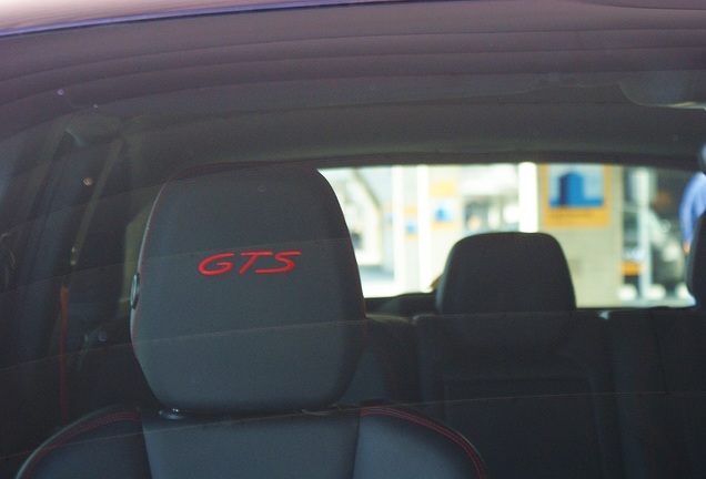 Porsche 958 Cayenne GTS