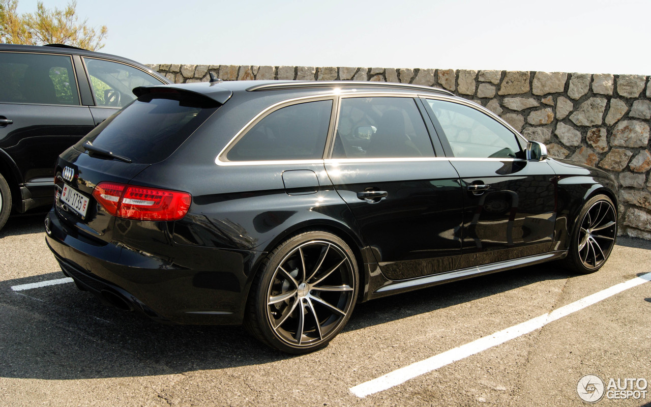 Audi RS4 Avant B8