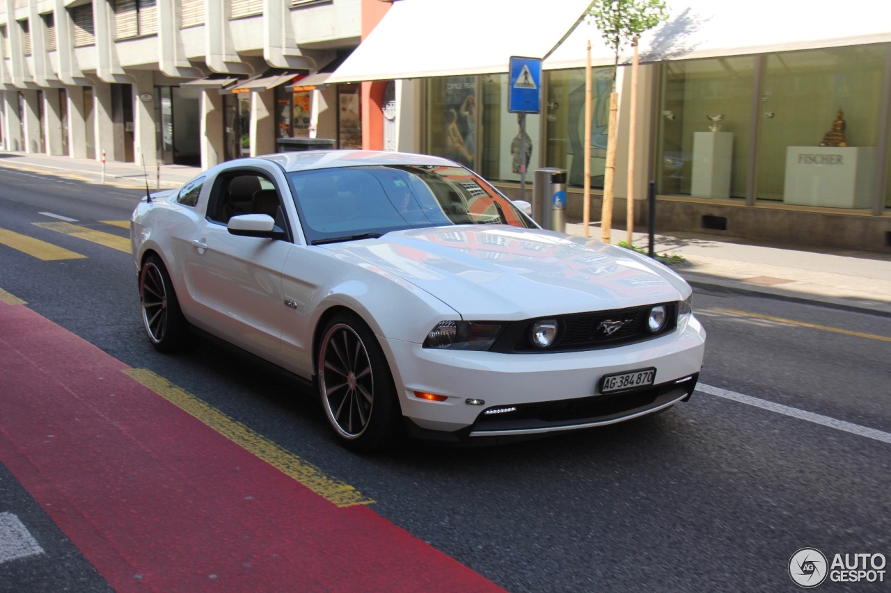 Ford Mustang GT 2011