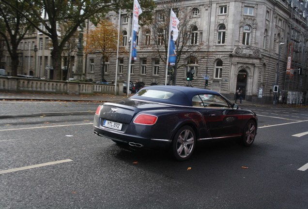 Bentley Continental GTC V8