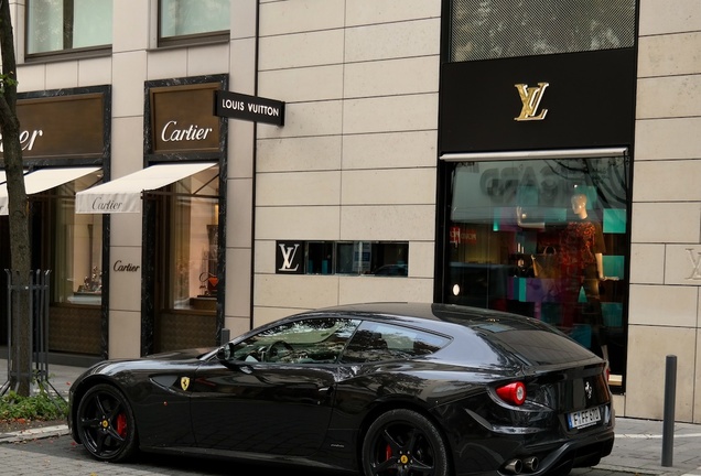 Ferrari FF