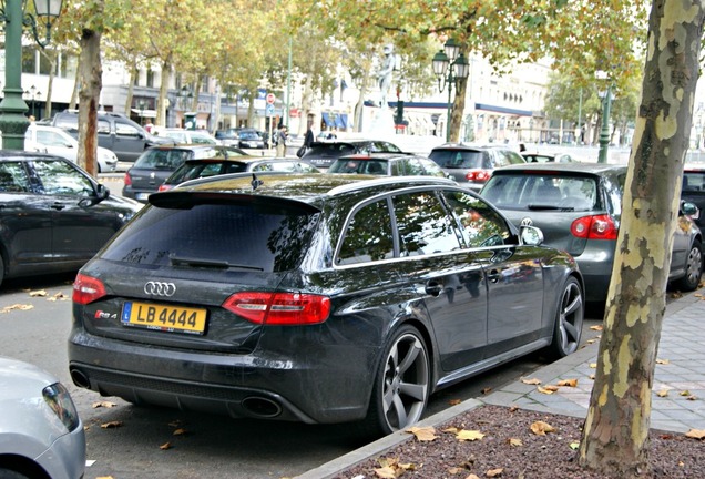 Audi RS4 Avant B8