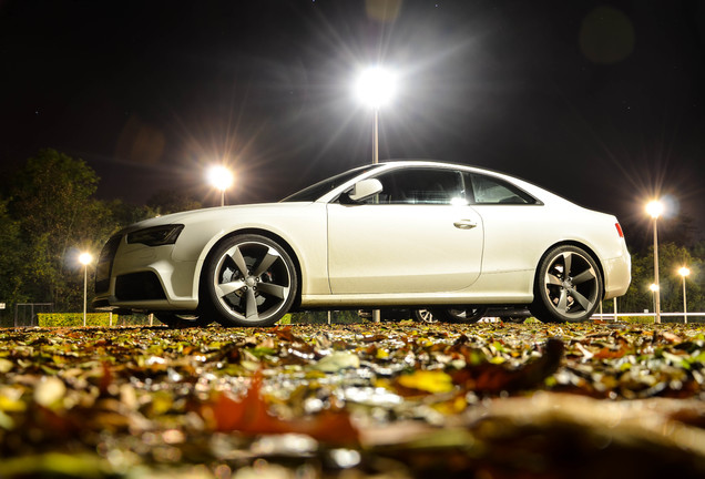 Audi RS5 B8 2012